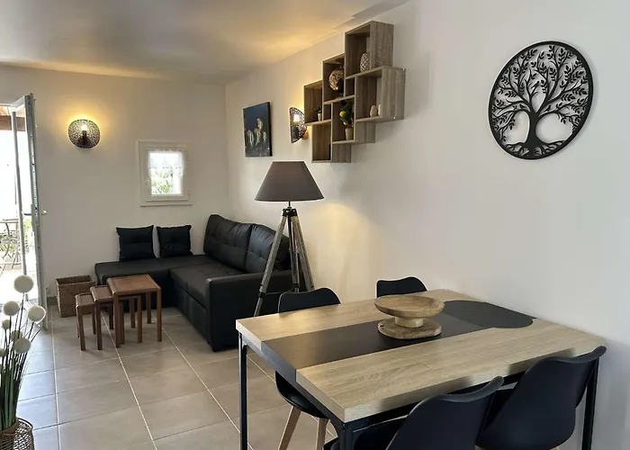 Br040-436 3 Pieces 5 Couchages Sur *